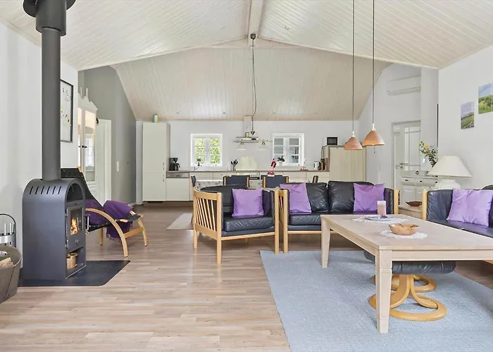 0130-romo-ejnar-mikkelsensvej-22 *