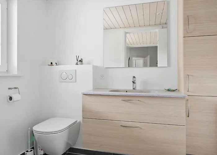 0130-romo-ejnar-mikkelsensvej-22 *